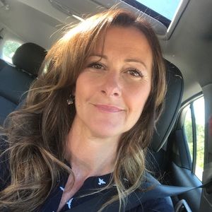 Meet your Posher, Dara